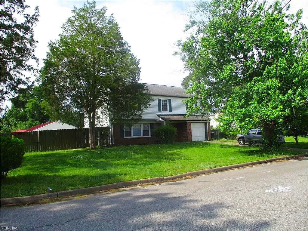4601 Crown Point Ln, Virginia Beach — photo