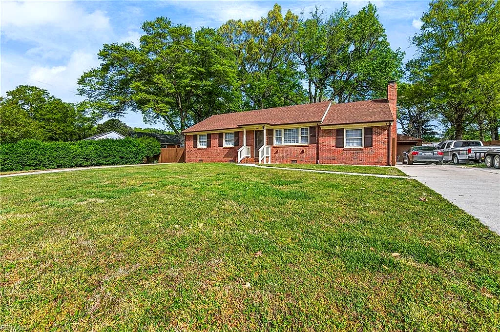 4616 Mallard Cres, Portsmouth — photo
