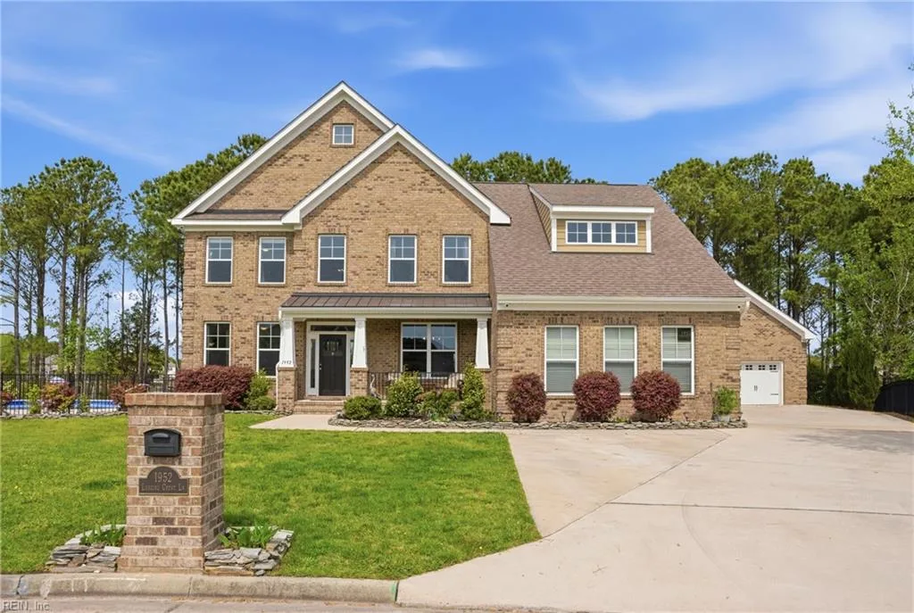 1952 Lancing Crest LN, CHESAPEAKE VA 23323