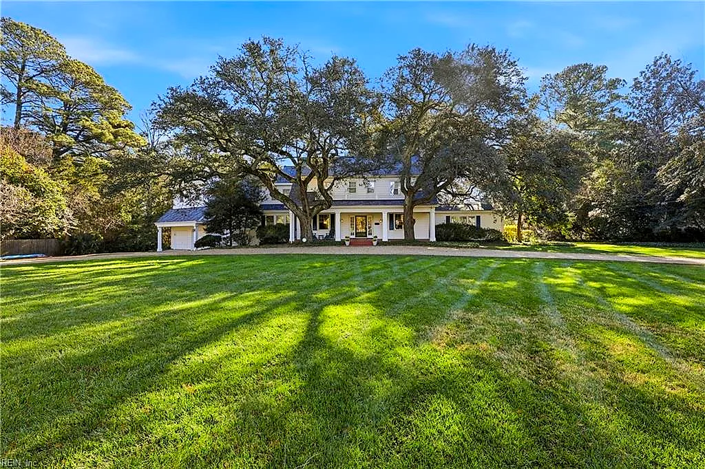 1048 Algonquin Rd, Norfolk — photo