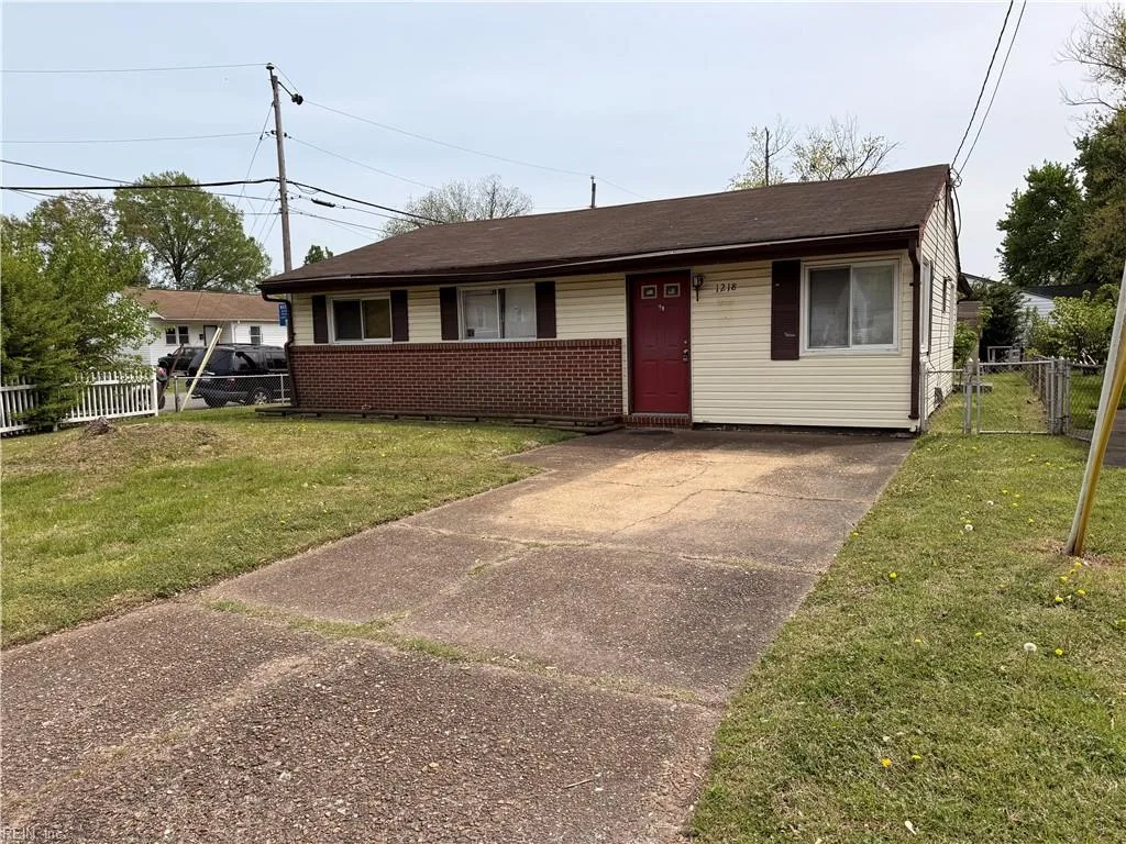 1218 Shell Rd, Hampton — photo