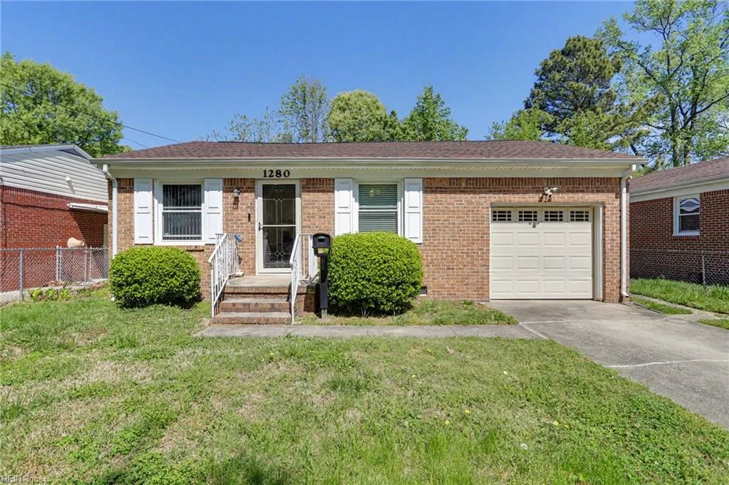 1280 STRAND ST, NORFOLK VA 23513