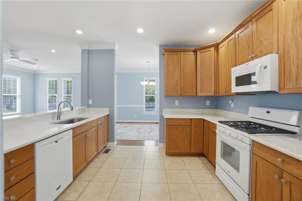 9632 17th Bay St, Norfolk — photo