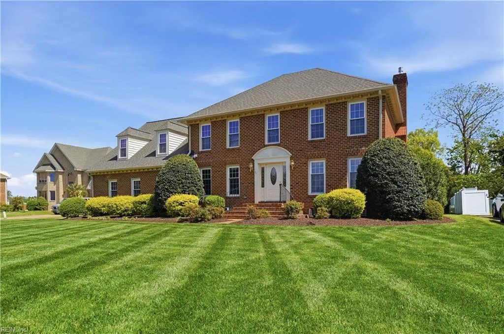 3707 Sandpiper LN, CHESAPEAKE VA 23325
