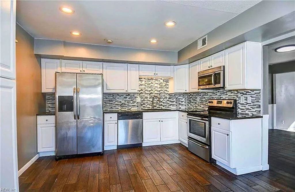 727 Alder Cir, Virginia Beach — photo