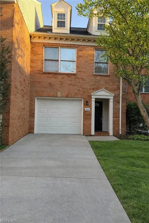 701 Todd TRL, NEWPORTNEWS VA 23602