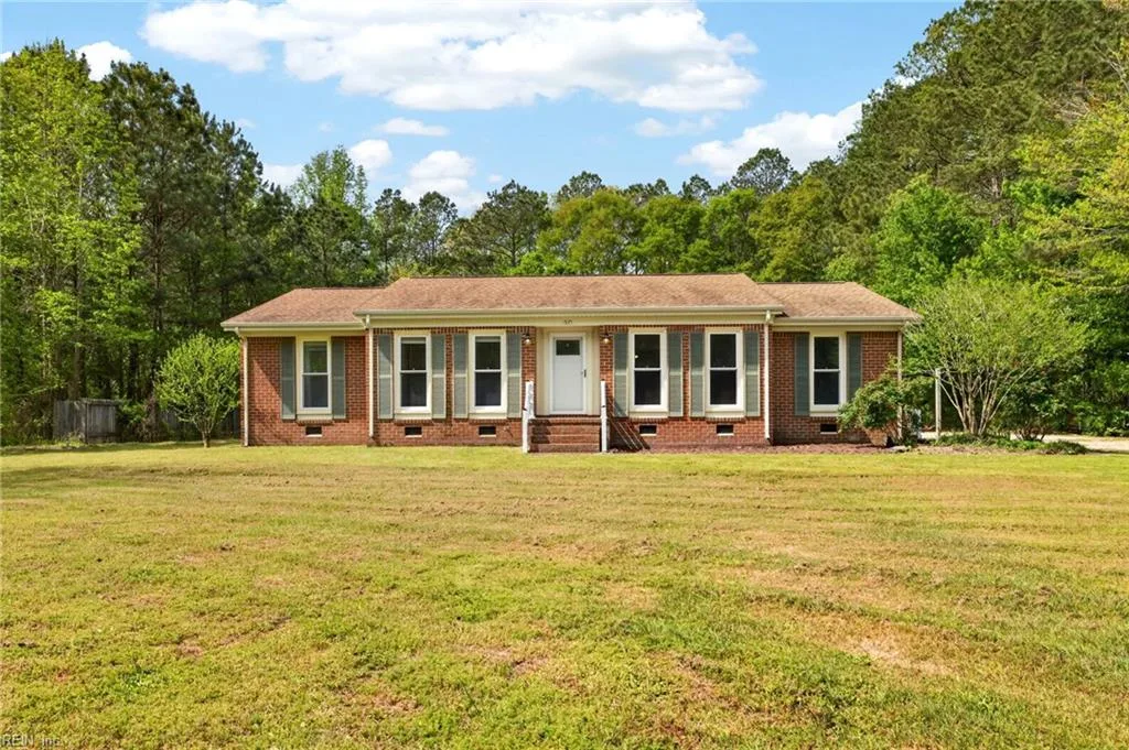1535 Dutch RD, SUFFOLK VA 23437