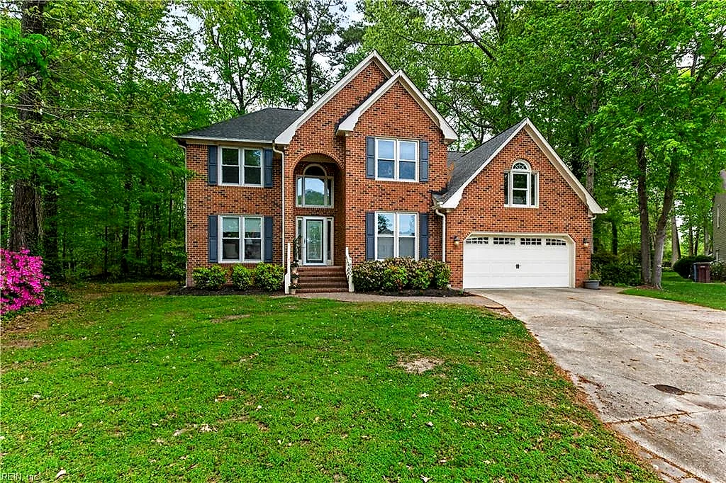 800 Dunwood Ct, Chesapeake — photo