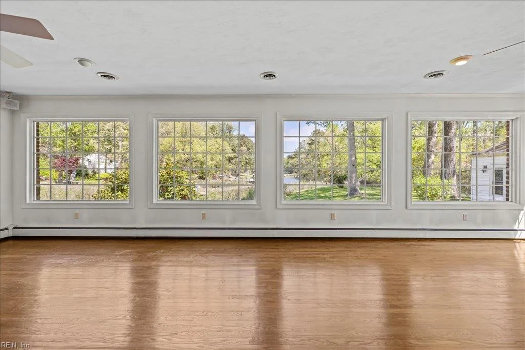 3916 Thalia Dr, Virginia Beach — photo