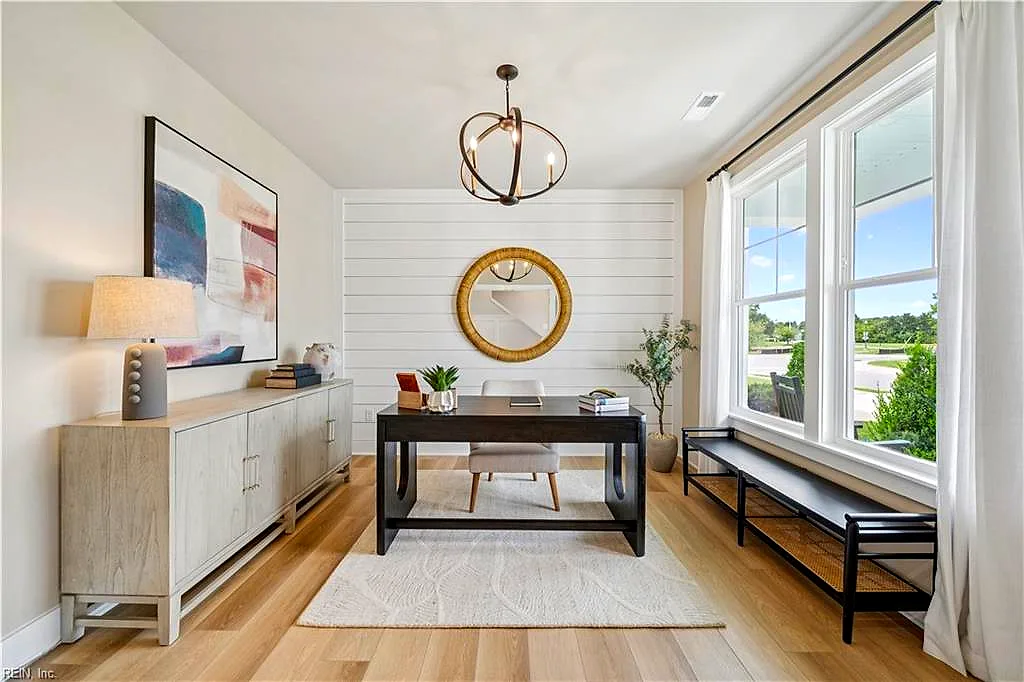 171 Getty Rd, Suffolk — photo