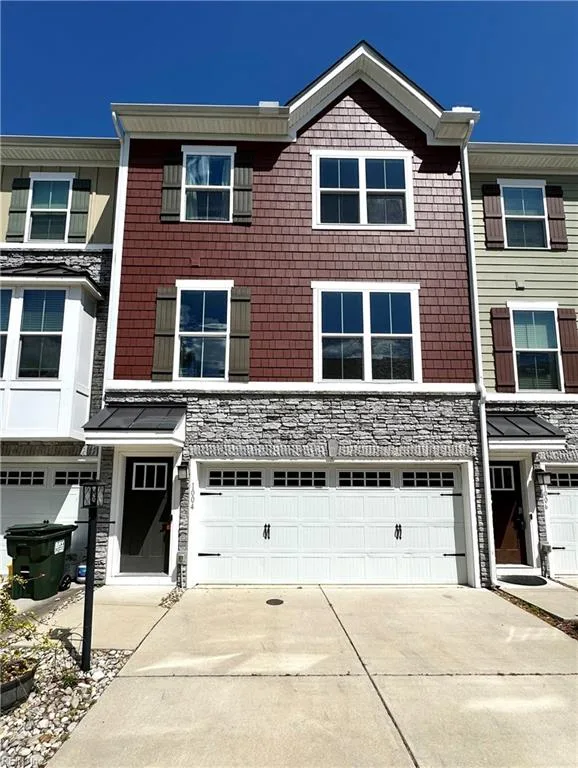 1004 Port Side WAY, CHESAPEAKE VA 23323