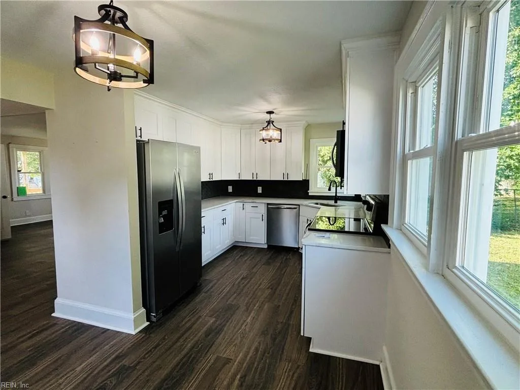 2331 Azalea AVE, PORTSMOUTH VA 23704