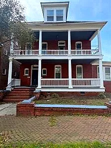 511 Hampton Pl #B, Portsmouth — photo