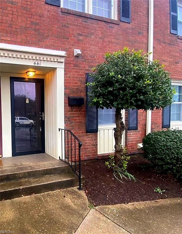 441 W Bridge St, Hampton — photo