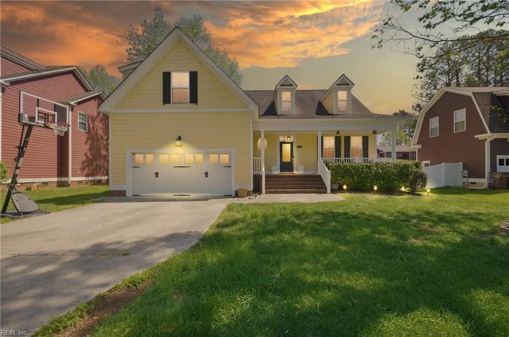 1969 Beechwood RD, CHESAPEAKE VA 23323