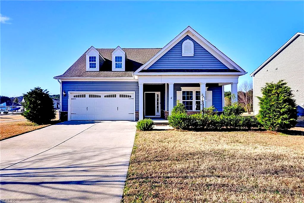 306 Oak Hill Ln, Smithfield — photo