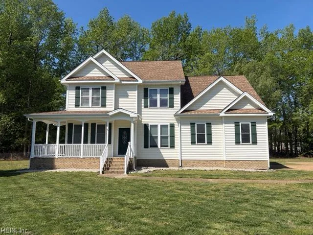 5 Lone Star LN, POQUOSON VA 23662