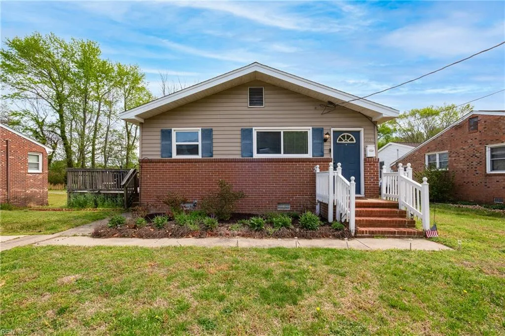 1632 Old Buckroe RD, HAMPTON VA 23664