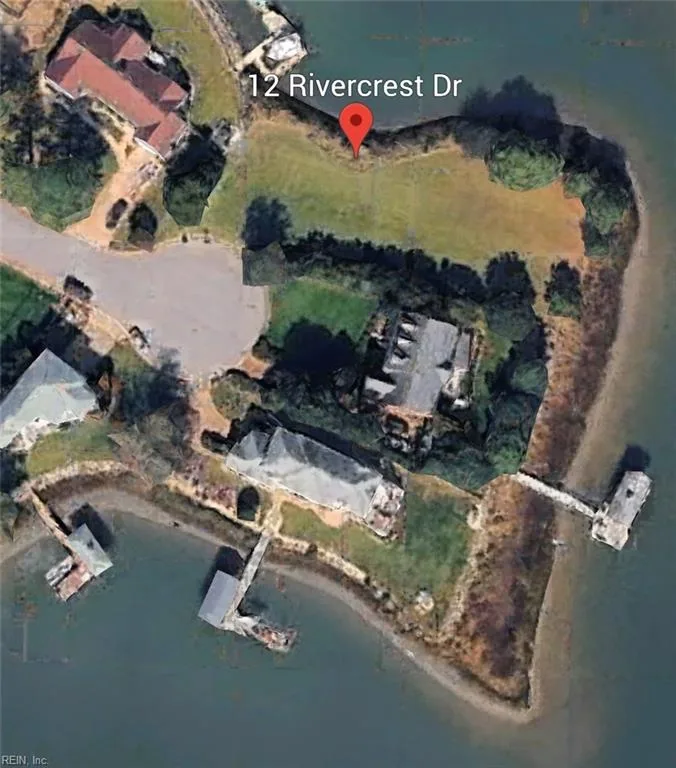 12 Rivercrest DR, POQUOSON VA 23662