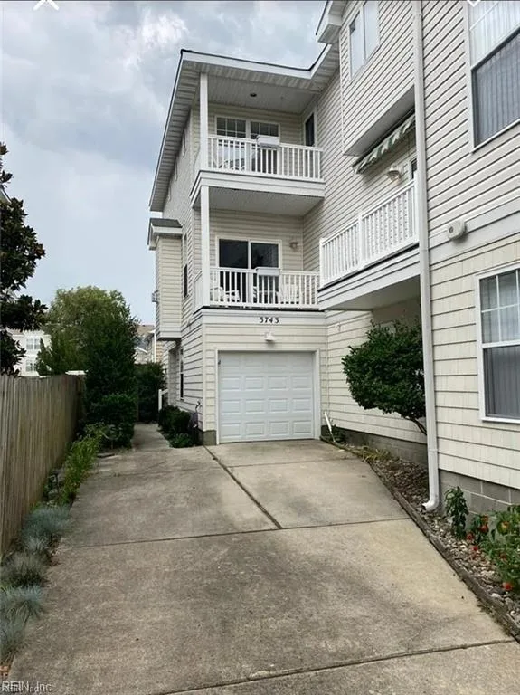 3743 Surry RD, VIRGINIABEACH VA 23455