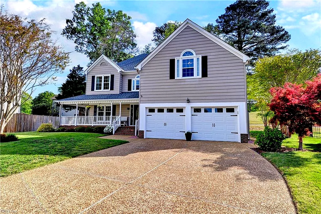103 Bennington Ct, Yorktown — photo