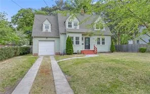 4020 Greenway CT W, PORTSMOUTH VA 23707