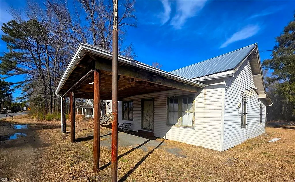 2928 Carolina RD, SUFFOLK VA 23434