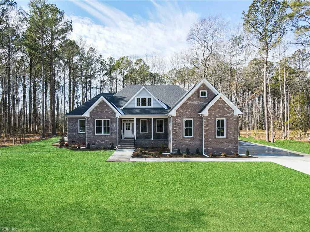 1312 Creekway DR, SMITHFIELD VA 23430