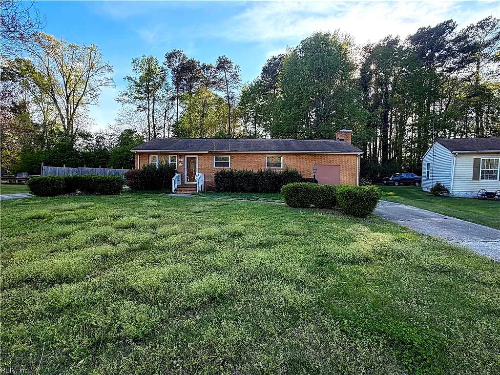 107 Carver Pl, Yorktown — photo