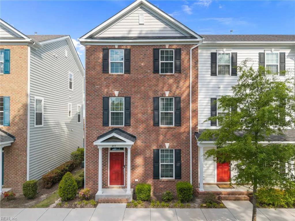 213 Runnel ST, HAMPTON VA 23666