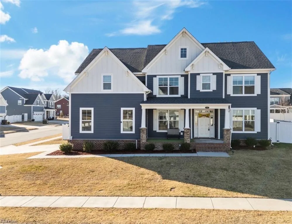 312 Maycox LN, CHESAPEAKE VA 23322