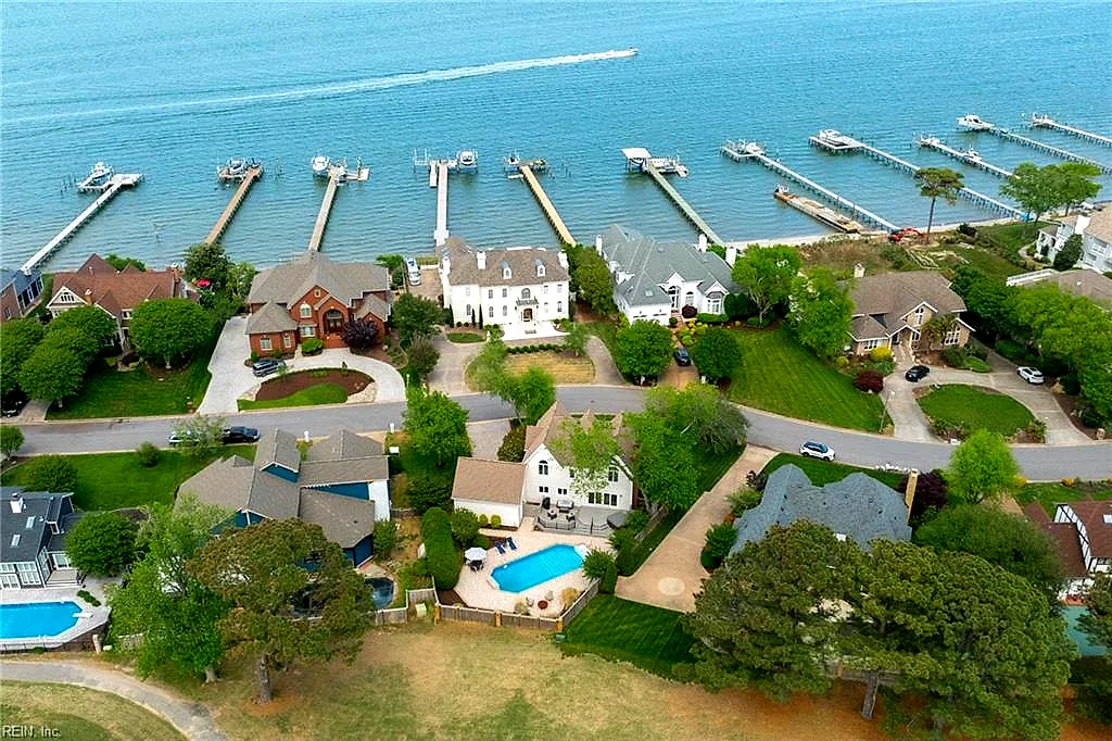2312 Haversham Cls, Virginia Beach — photo