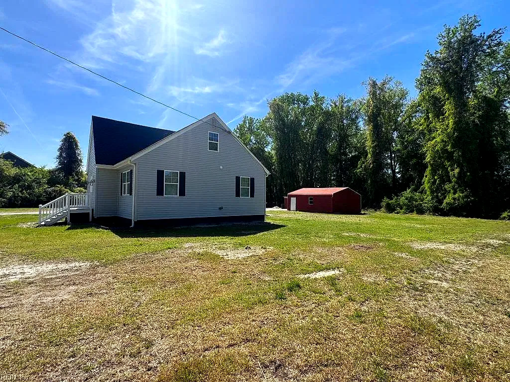 1253 Wilroy Rd, Suffolk — photo