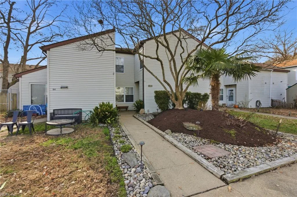 1043 Coastaway DR, VIRGINIABEACH VA 23451