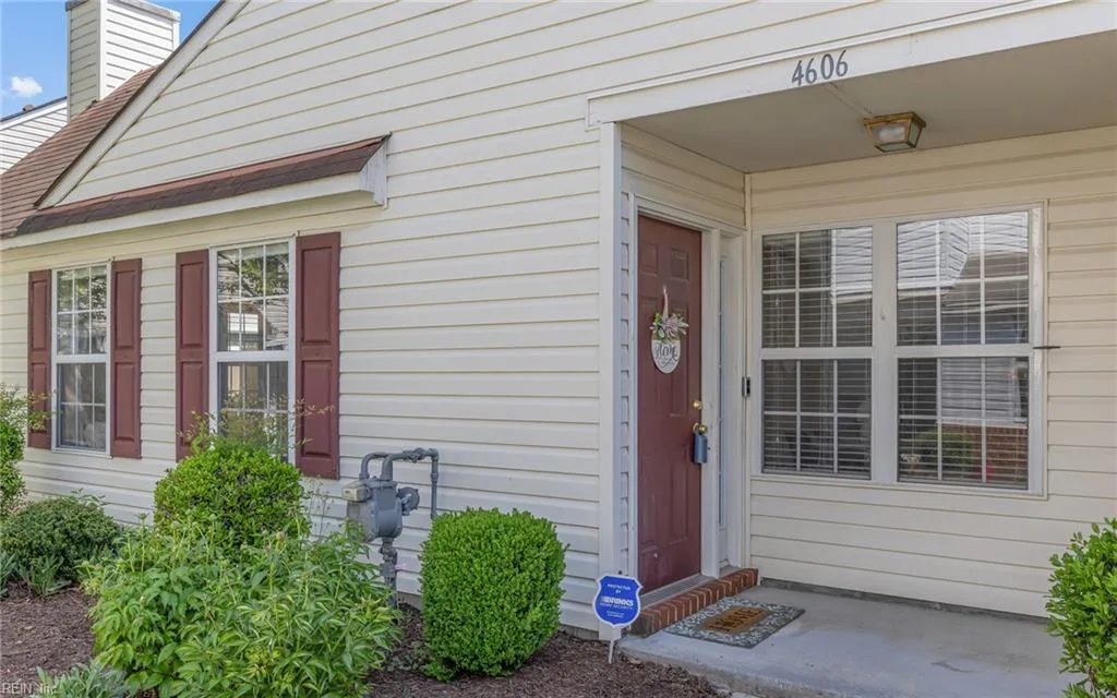 4606 Olde Stone WAY, CHESAPEAKE VA 23321