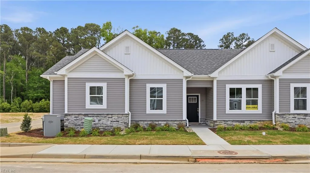 2400 Venture WAY #B, SUFFOLK VA 23434
