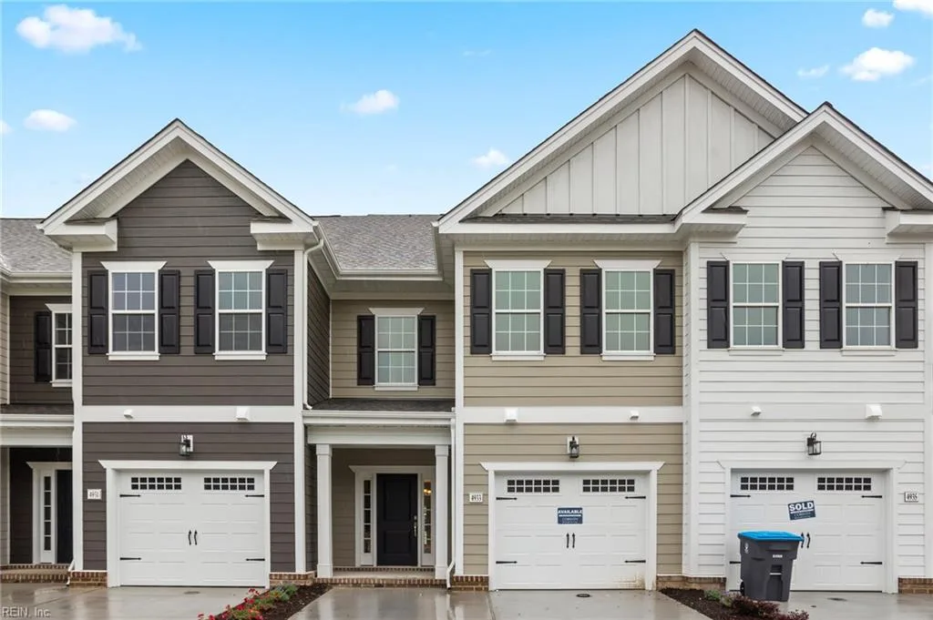 4920 Apricot WAY, CHESAPEAKE VA 23321