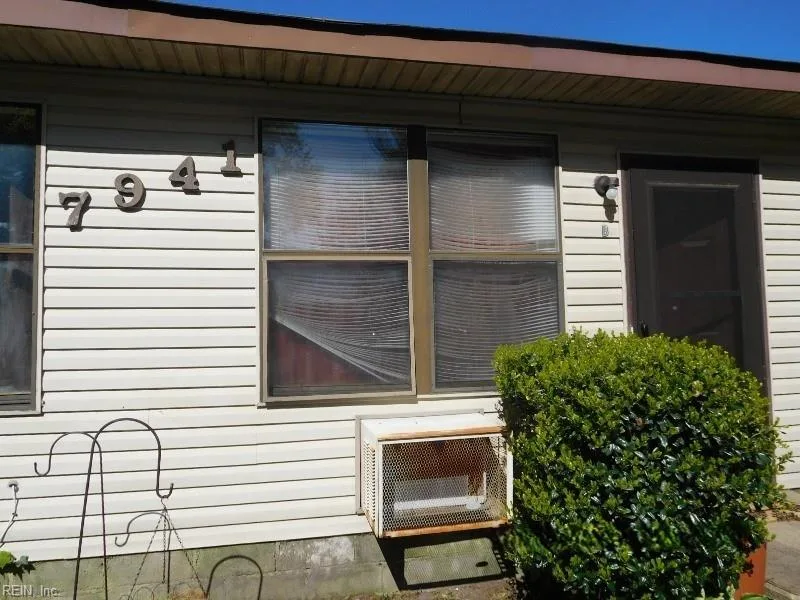 7941 Redmon Rd #B, Norfolk — photo