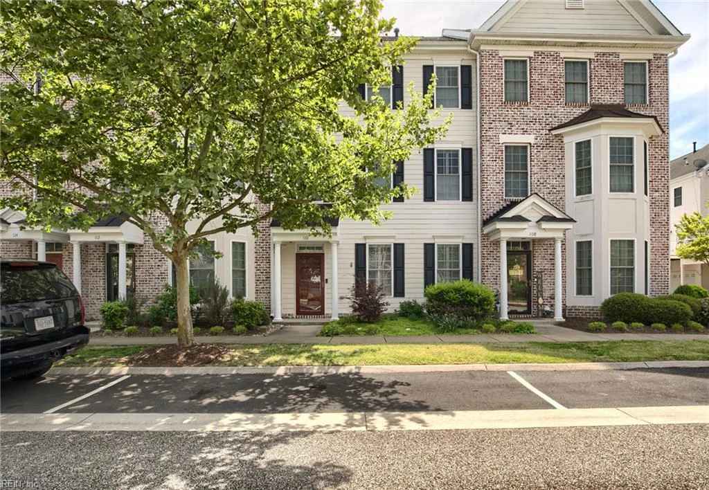 110 Peyton Randolph DR, YORKTOWN VA 23692