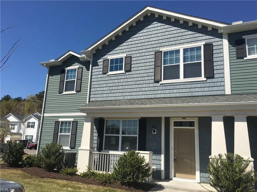 4315 Farringdon Way, Chesapeake — photo