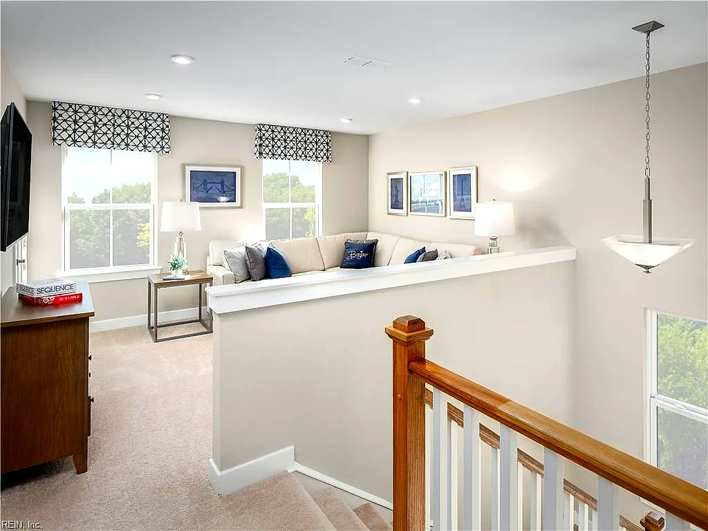 319 Pocosin Path, Poquoson — photo