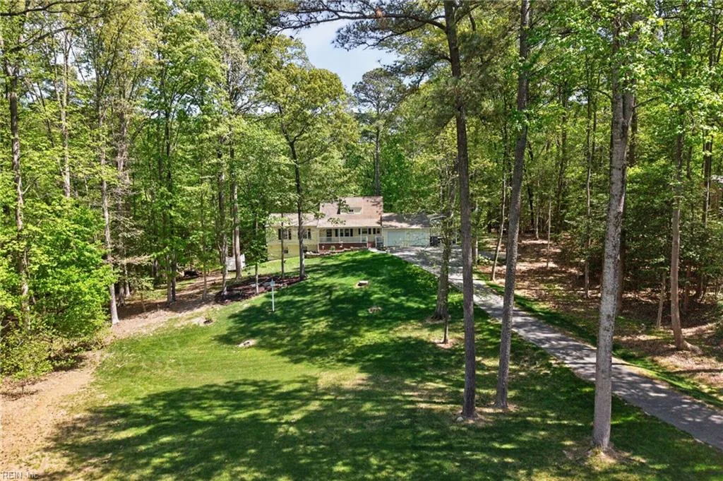 119 Tanbark LN, WILLIAMSBURG VA 23188