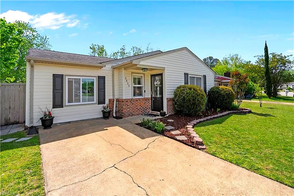 3833 Sunstream Pw, Virginia Beach — photo