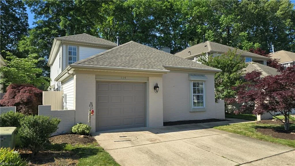 114 Sarazen CT, NEWPORTNEWS VA 23602