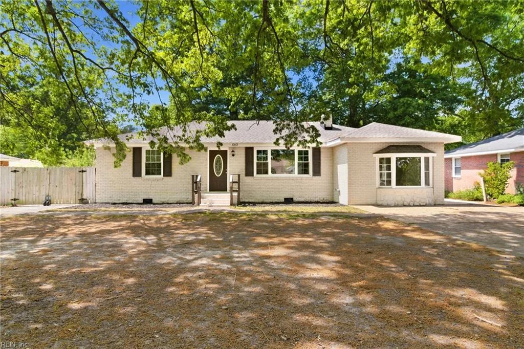 1312 Hodges Ferry RD, PORTSMOUTH VA 23707