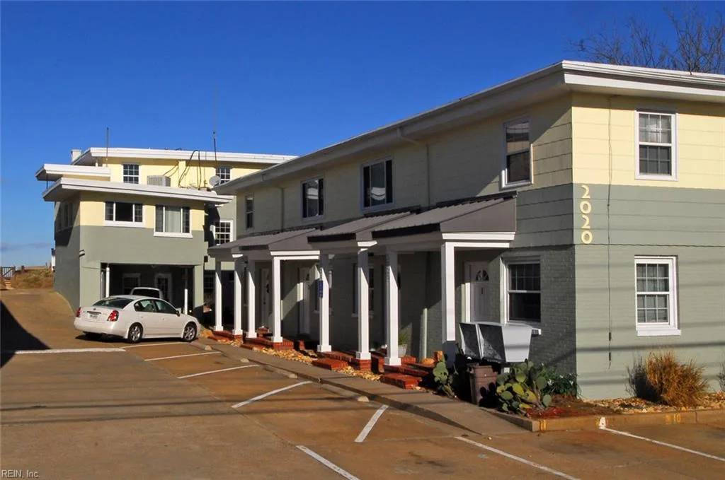 2020 E Ocean View AVE #5, NORFOLK VA 23503