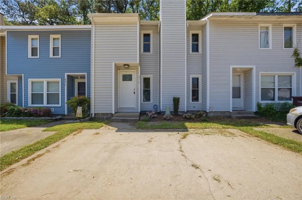 4319 Stafford DR, CHESAPEAKE VA 23321