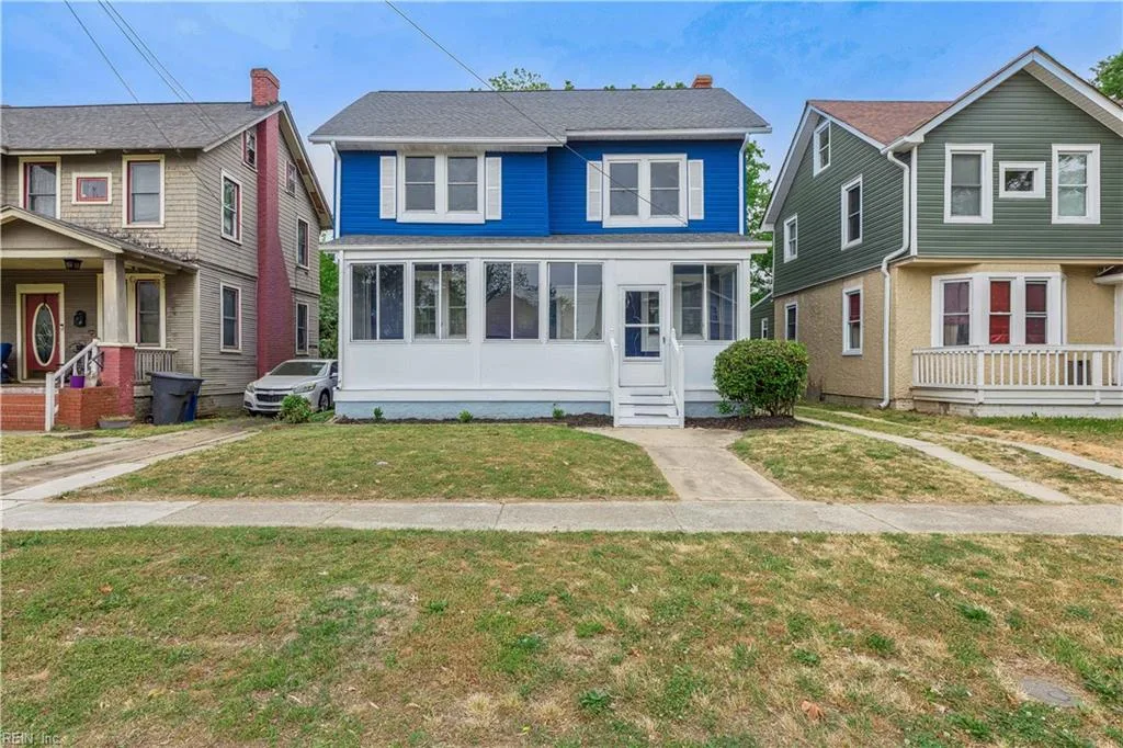 2211 Parish AVE, NEWPORTNEWS VA 23607