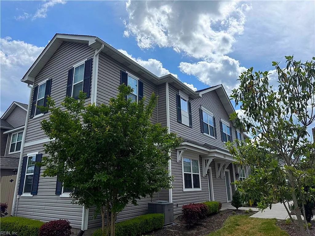 1760 Dresdon Ln, Virginia Beach — photo