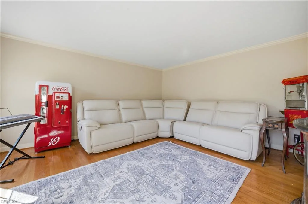 702 Lipton Dr, Newport News — photo